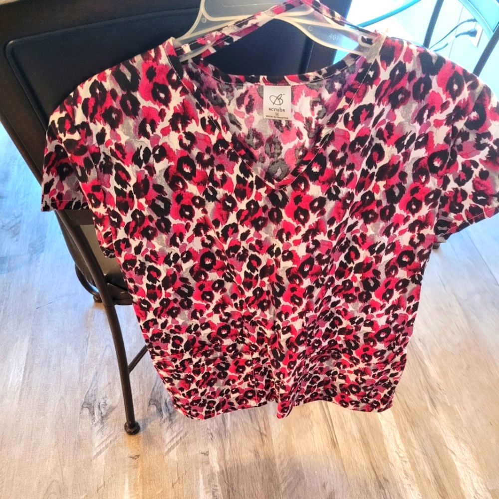 NEW Scrub top. I have many more. Bundle and save. Ships with orders of 2 or more